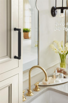 Amerock, Balon, 5 1/16" (128mm) Straight Pull, Matte Black - installed 1