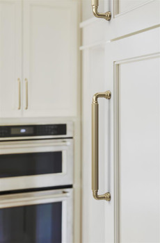 Amerock, Cowrie, 7 9/16" (192mm) Straight Pull, Golden Champagne - installed 1 Amerock, Cowrie, 7 9/16" (192mm) Straight Pull, Golden Champagne - installed 1