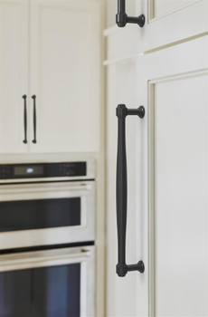 Amerock, Enlivity, 8 13/16" (224mm) Straight Pull, Matte Black - installed 1