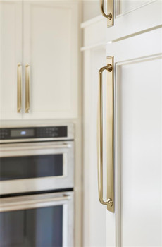 Amerock, Maymont, 12 5/8" (320mm) Pull Backplate, Golden Champagne - installed 1 Amerock, Maymont, 12 5/8" (320mm) Pull Backplate, Golden Champagne - installed 1