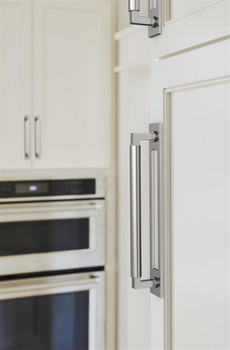 Amerock, Medora, 7 9/16" (192mm) Pull Backplate, Polished Chrome - installed 1