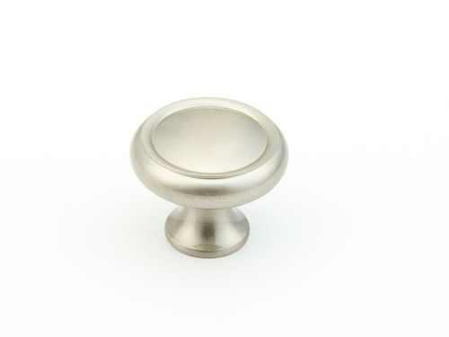 Schaub and Company, Traditional, 1 1/4" Ringed Round Knob, Satin Nickel