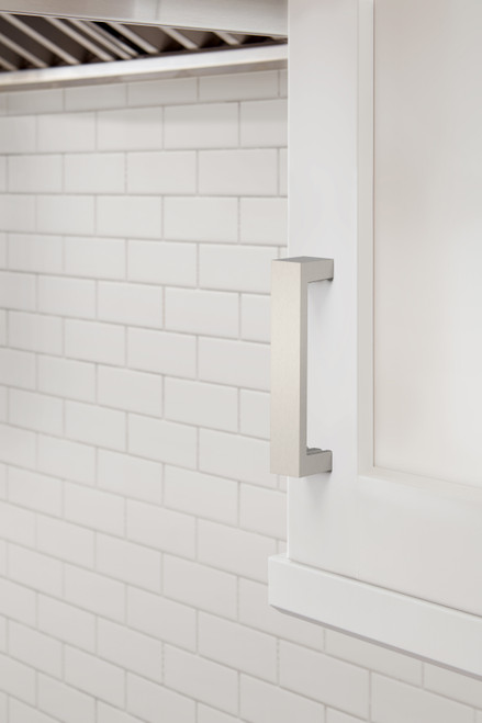 Amerock, Everyday Basics, Augment, 3 3/4" (96mm) Straight Pull, Satin Nickel - installed Amerock, Everyday Basics, Augment, 3 3/4" (96mm) Straight Pull, Satin Nickel - installed