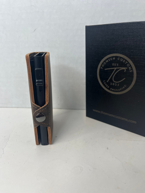 American Since 1776 Betsy Ross Stars Brown Leather Pop Up Wallet