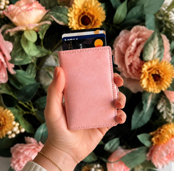 Light Pink Women’s Pop Up Wallet