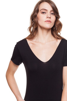 Fitted V-Neck Modal Top