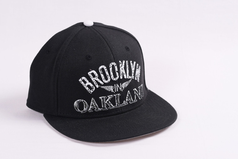 Brooklyn in Oakland Black - Fitted
