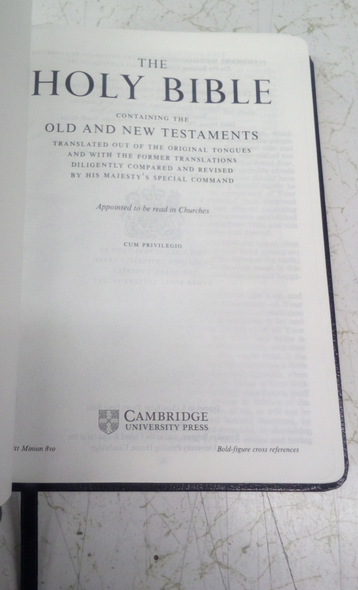  The Holy Bible Containing the Old and New Testaments KJV Cambridge University Press
