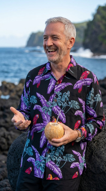 Paradise Found Mens Jungle Bird Kamehameha Style Long Sleeve Shirt