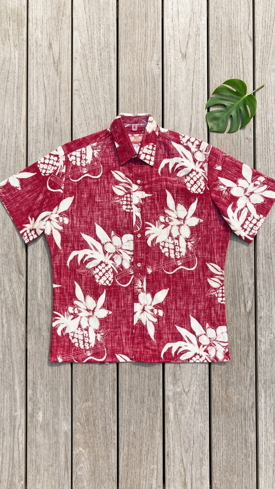 RJC Mens Ukulele Pineapple Reverse Shirt