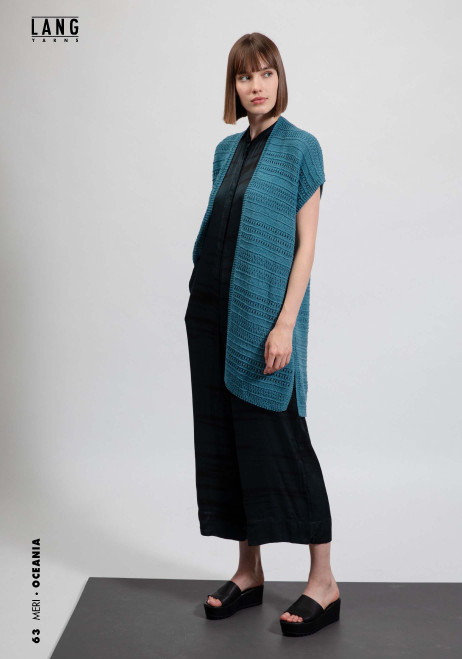 Garment of Oceania, seacell and cotton blend Garment of Oceania, seacell and cotton blend