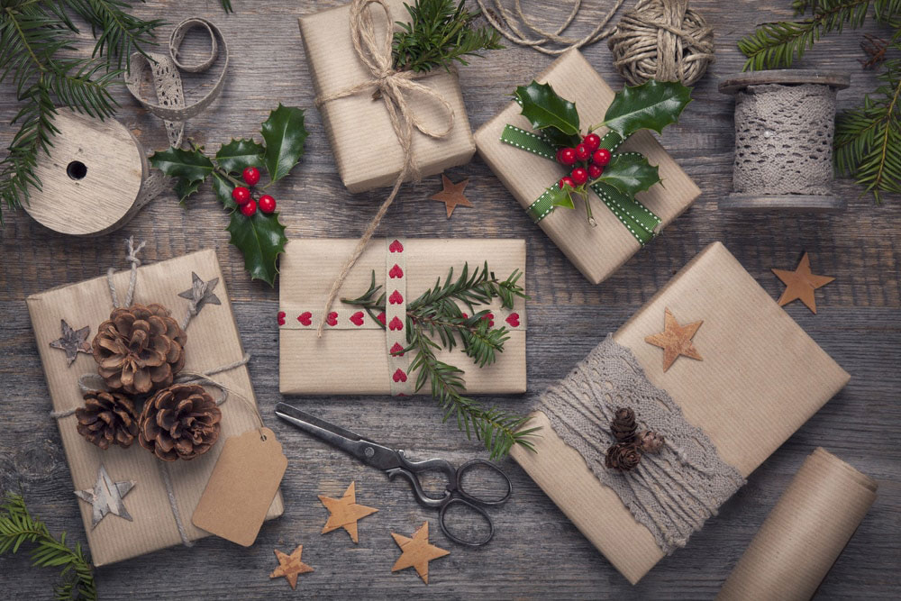 Gift Wrapping Tips