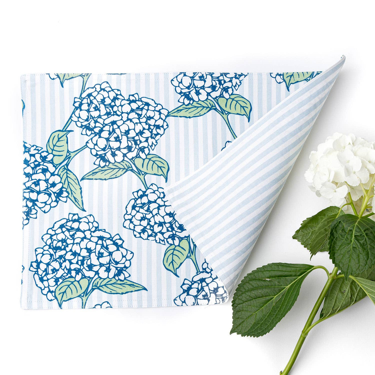 Hydrangea Stem Reversible Placemat Set of 6 - 8 Oak Lane