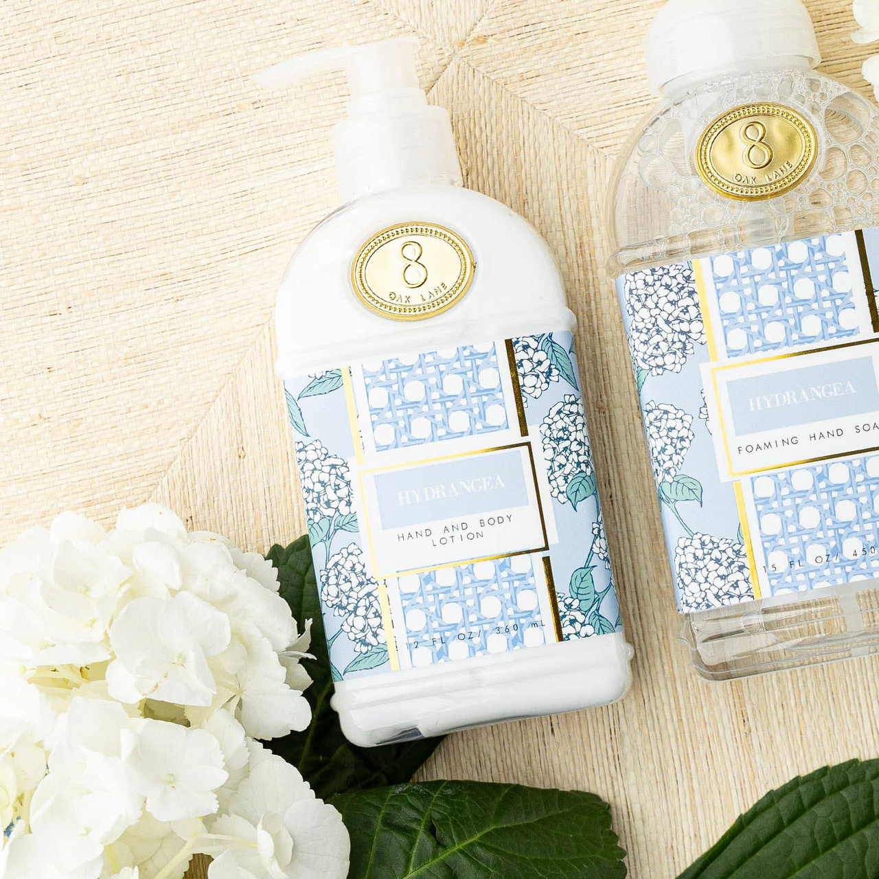 ぷ*ん様 CAC Base Lotion 8箱です。 Hydrangea 300ml Hand & Body Lotion - 8 Oak Lane