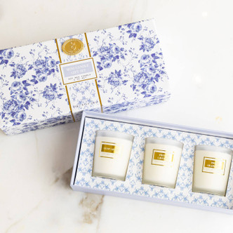8 Oak Lane AE4Blue Floral 3 Piece Assorted Candle Boxed Set