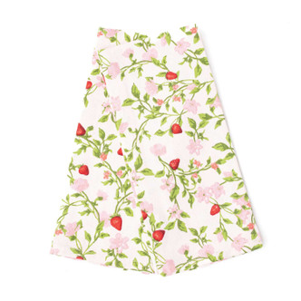 8 Oak Lane botanical berry kitchen towel set with pink floral and strawberry vine pattern (front view)