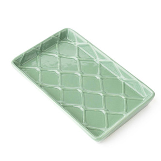 8 Oak Lane green textured guest towel tray with ceramic finish and raised edges (front view)