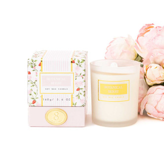 8 Oak Lane botanical berry candle 5.6oz in glass jar with pink floral boxed packaging (front view)