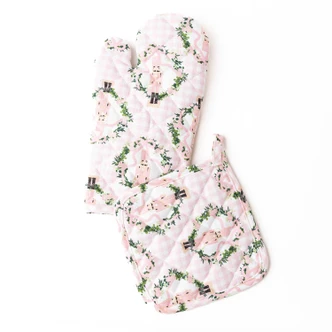Sugarplum Gingham oven mitt and potholder set in a pink gingham nutcracker print (alternate angle)
