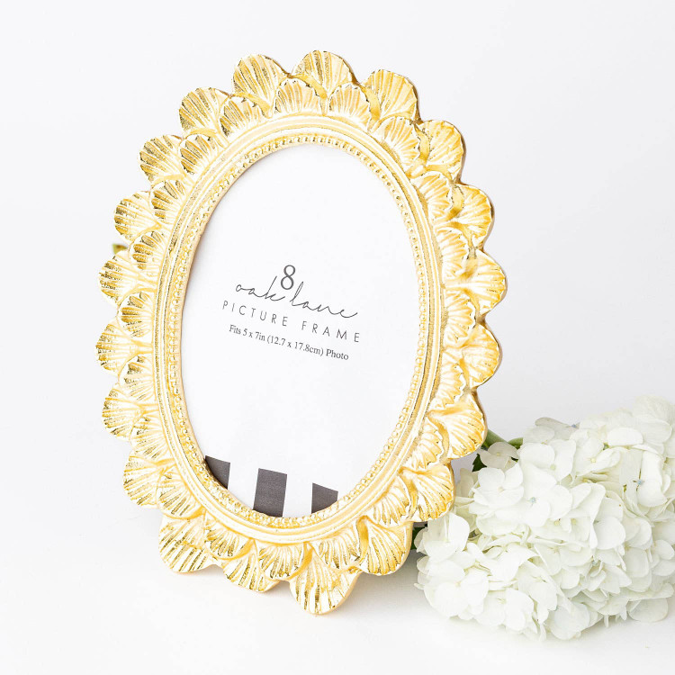 8 Oak Lane Gold Scalloped 5x7 Picture Frame