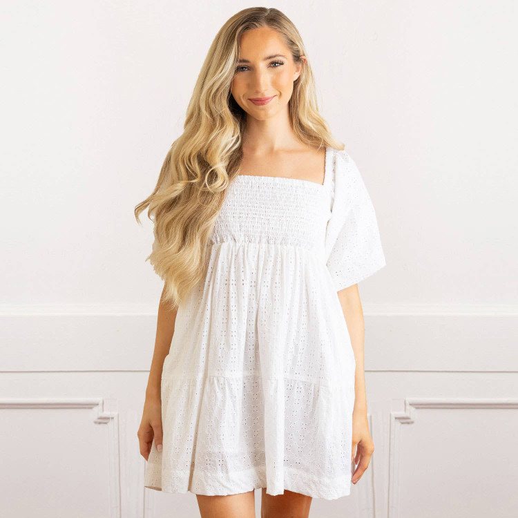 8 Oak Lane White Eyelet Puff Sleeve Smocked Dress