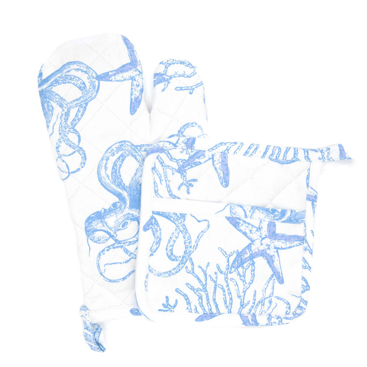 8 Oak Lane sea salt oven mitt set with blue coastal print and quilted cotton design (front view)