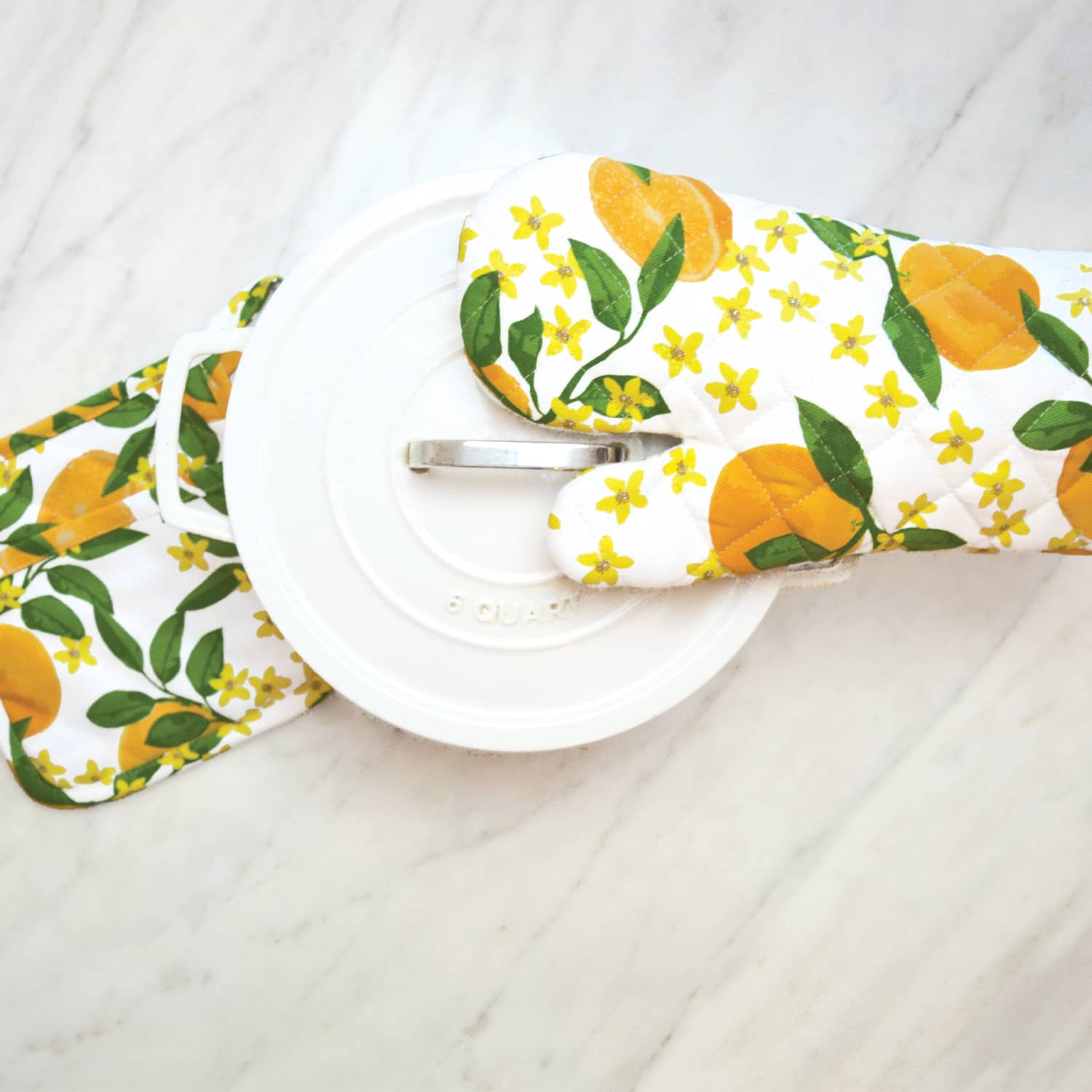 Lemon Grove Oven Mitt Set