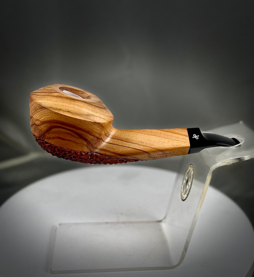 Posella Pipes- Olive Wood Bulldog