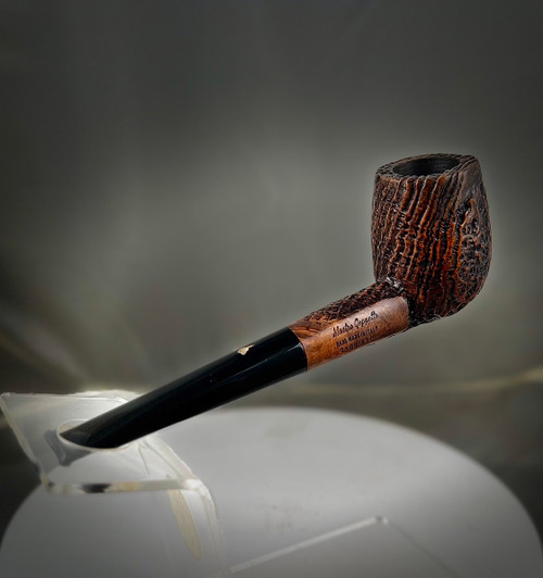 Mastro Geppetto Pipes- Rusticated Billiard