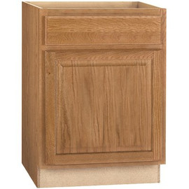 Hampton Medium Oak Raised Panel Stock Assembled Base Kitchen Cabinet with Drawer Glides (24 in. x 34.5 in. x 24 in.)