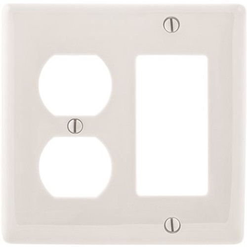 HUBBELL WIRING 2-Gang White Duplex and Decorator Wall Plate