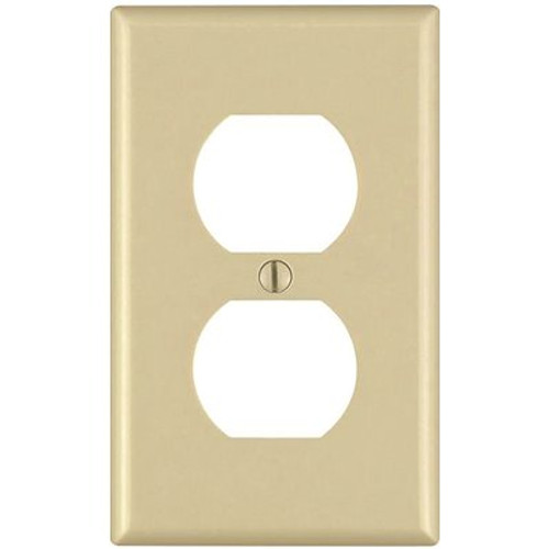 Leviton 1-Gang Ivory Duplex Outlet Wall Plate