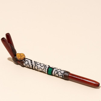 Dual nostril rosewood tepi applicator for ceremonial hapé use