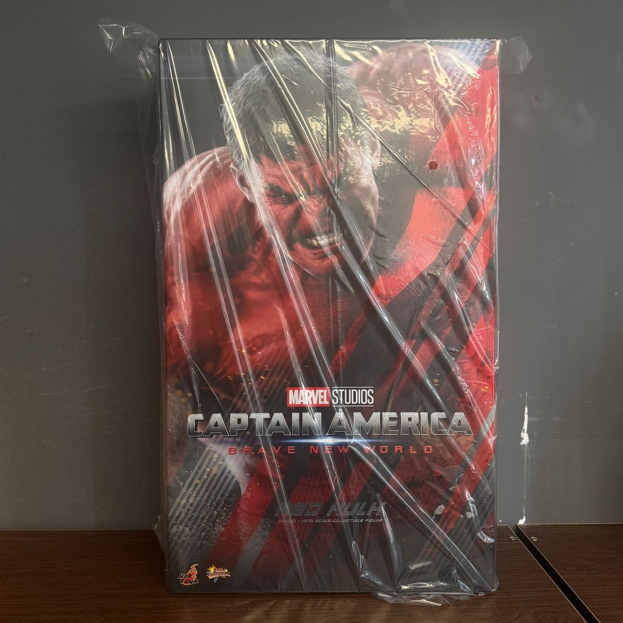 Hot Toys MMS797 Red Hulk – Captain America: Brave New World (1/6 