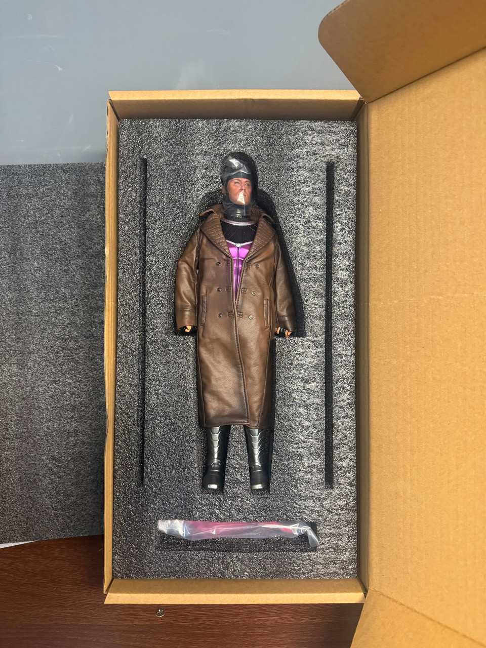Premier Toys PT-0016 Card Master 1/6 Scale Figure In Stock