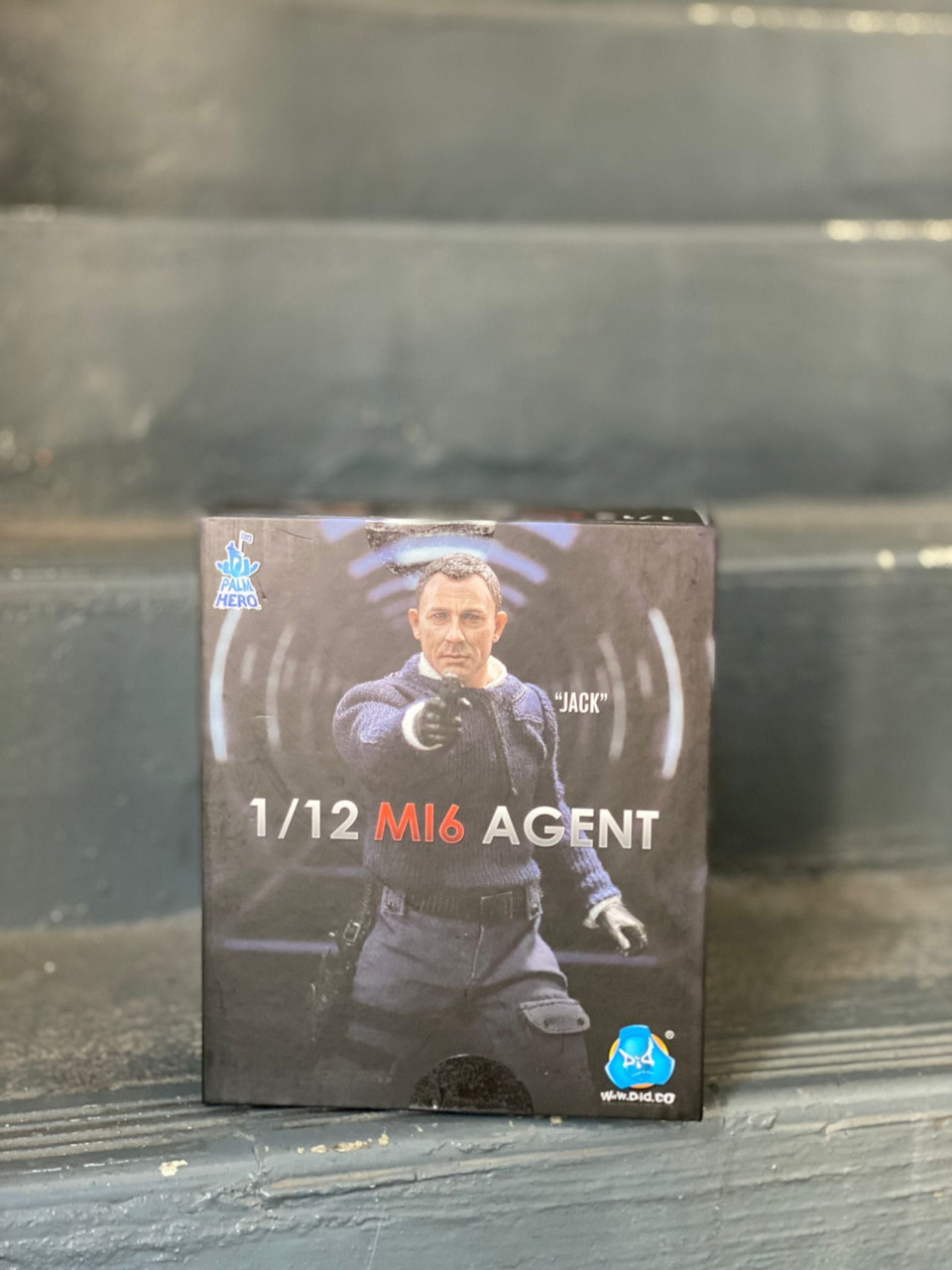 DID 1/12 MI6 エージェント XM80003 1/12 MI6 AGENT JACK - DID Corp.