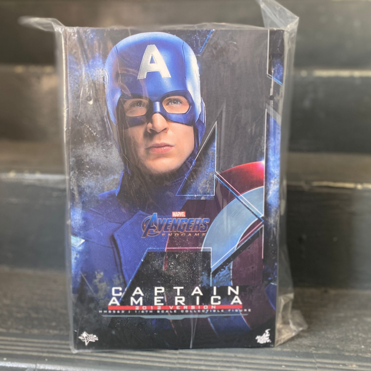 Hot Toys MMS563 Captain America Avengers: Endgame 1/6th Figure 