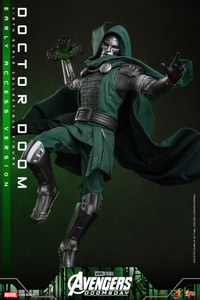 Hot Toys MMS906 Doctor Doom (Early Access Version) – Avengers: Doomsday1/6 Scale Collectible Figure