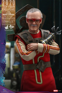 Hot Toys MMS570 Stan Lee Thor : Ragnarok 1/6th Scale Collectible Figure Hot Toys MMS570 Stan Lee Thor : Ragnarok 1/6th Scale Collectible Figure
