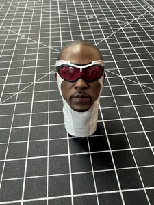 1/6 Figure Parts Head Sculpt for Hot Toys TMS040 Falcon Winter Soldier Captain America 1/6 Figure Parts Head Sculpt for Hot Toys TMS040 Falcon Winter Soldier Captain America