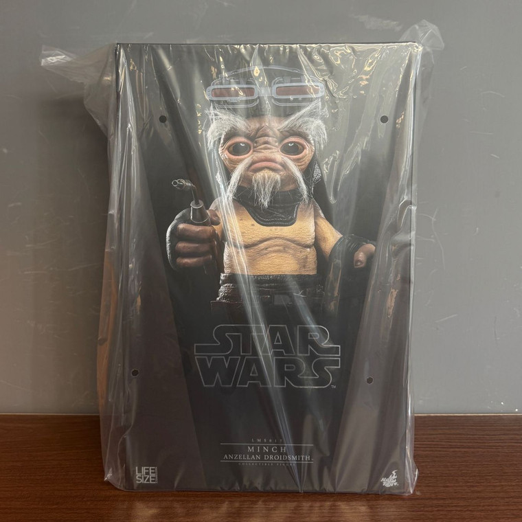 Hot Toys LMS017 Anzellan Droidsmith Life‑Size Figure In Stock