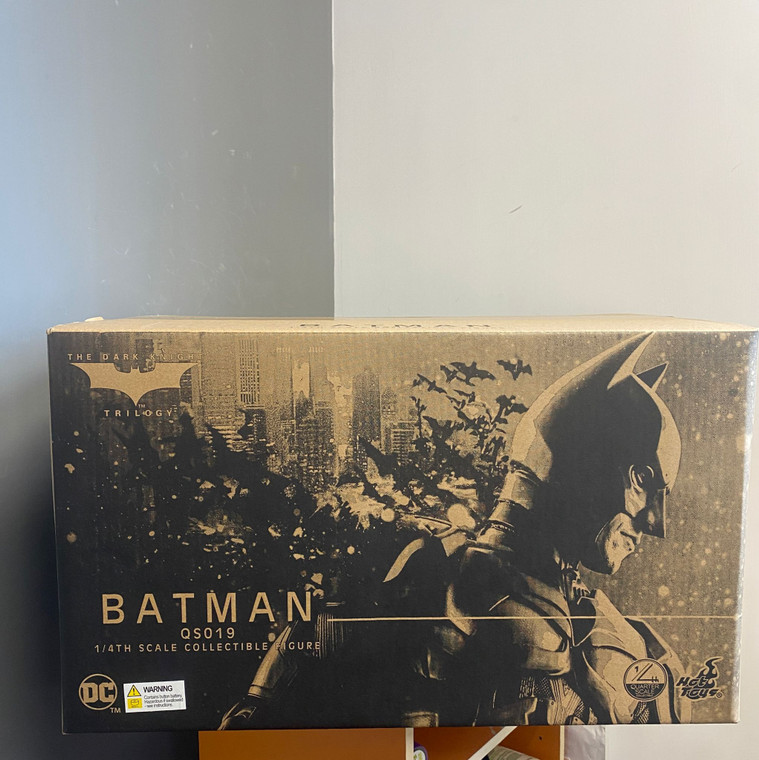 Hot Toys QS019 Batman The Dark Knight Trilogy Normal Edition 1/4 Figure