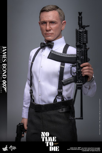 Hot Toys MMS803 James Bond No Time To Die 1/6 Scale Collectible Figure