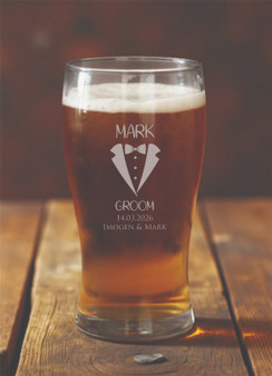 Engraved 500ml Schooner Beer Glass – Groom & Groomsmen Keepsake
