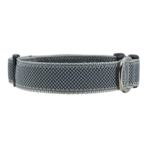Dog Collar - Diamond Plate on Gray -  3/4 & 1 1/4
