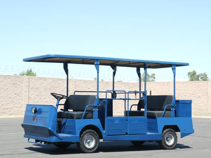Taylor-Dunn BT-280 6-Passenger Personnel Carrier