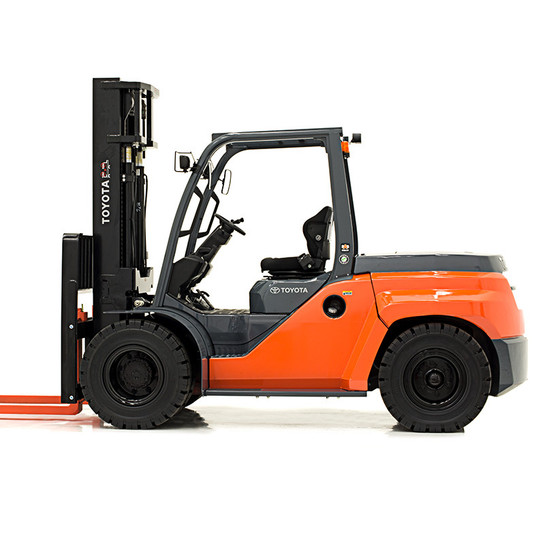 Toyota Large IC Pneumatic Forklift