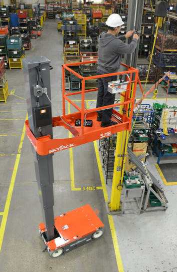 Skyjack Vertical Mast Lift