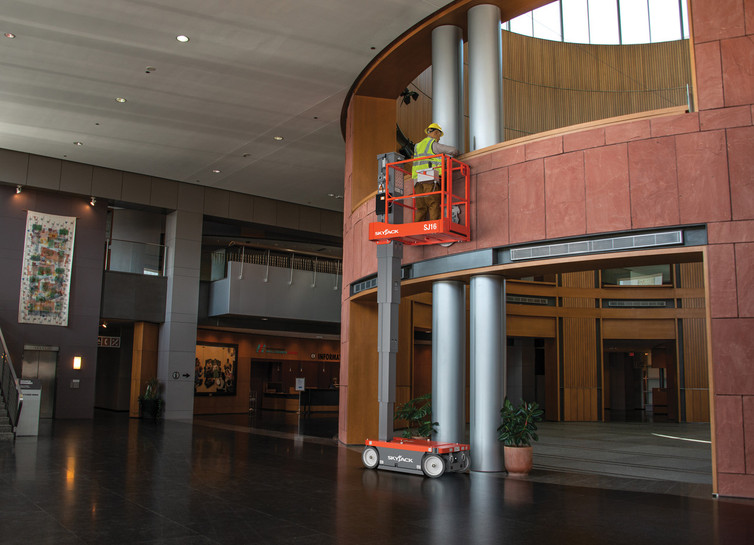 Skyjack Vertical Mast Lift