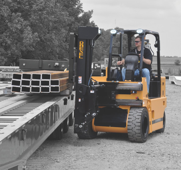 Drexel SwingMast IC VNA Forklift